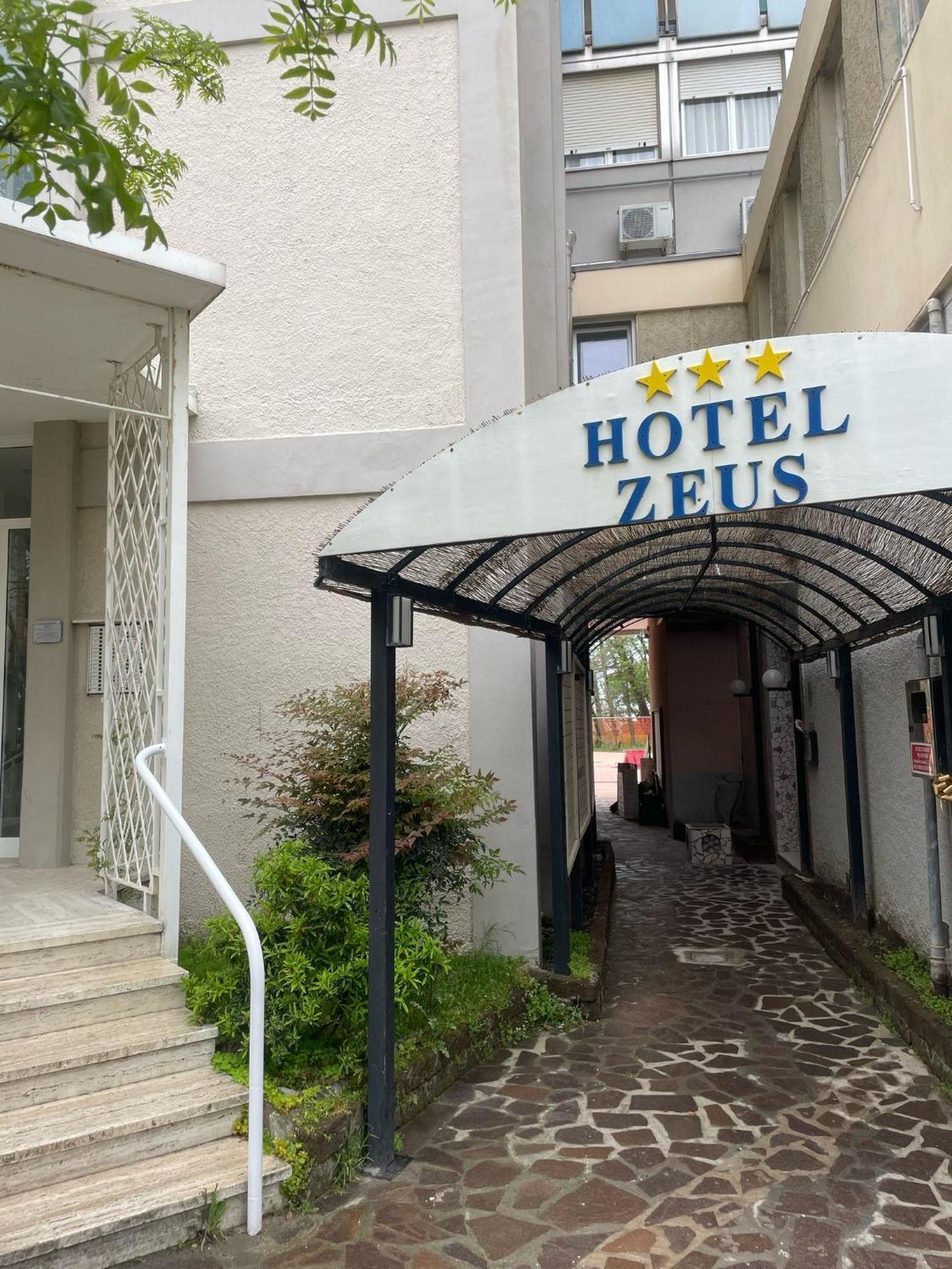 Hotel Zeus Lido di Classe Exterior photo