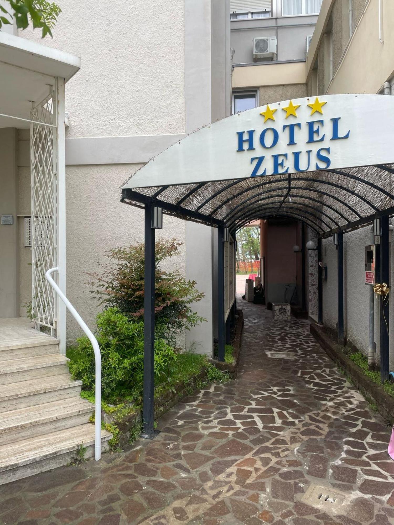 Hotel Zeus Lido di Classe Exterior photo